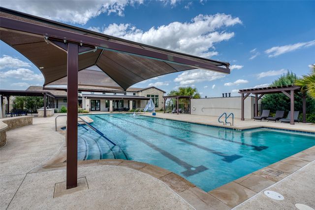 110 Rivalto DR, Horseshoe Bay, TX 78657