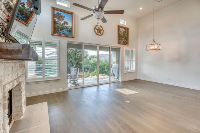 110 Rivalto DR, Horseshoe Bay, TX 78657