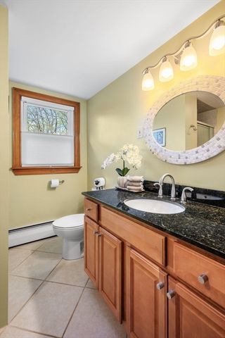 7 Patti Rd, Beverly, MA 01915