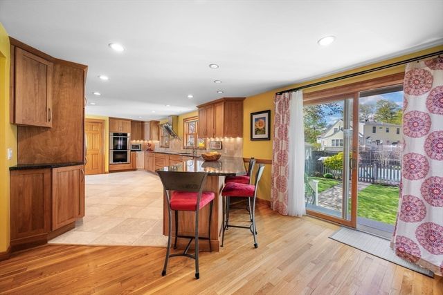 7 Patti Rd, Beverly, MA 01915