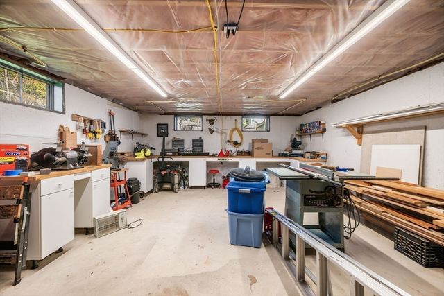 7 Patti Rd, Beverly, MA 01915