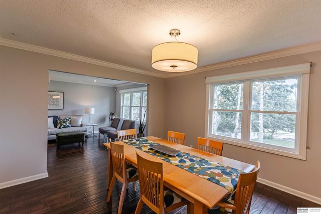 12906 Pacific Street, Omaha, NE 68154