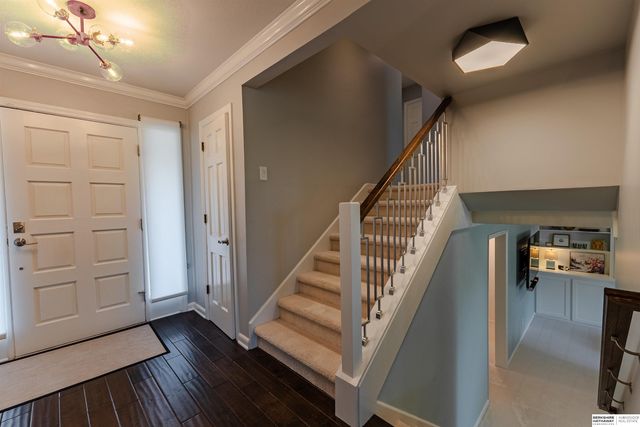 12906 Pacific Street, Omaha, NE 68154