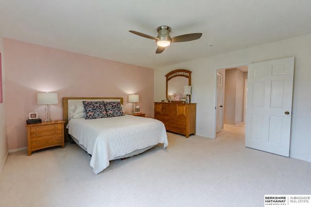 12906 Pacific Street, Omaha, NE 68154