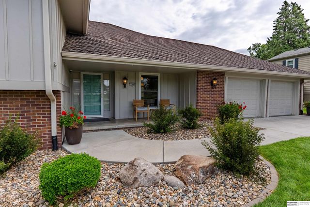 12906 Pacific Street, Omaha, NE 68154