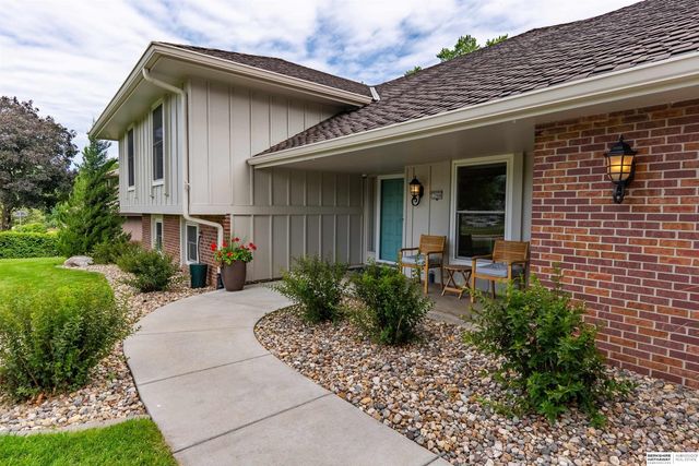 12906 Pacific Street, Omaha, NE 68154