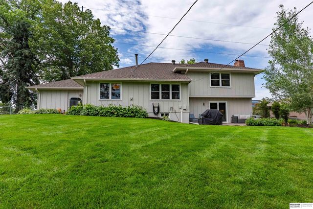 12906 Pacific Street, Omaha, NE 68154