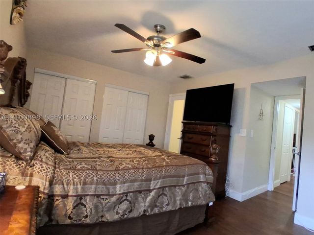 108 Wimbledon Lake Dr, Plantation, FL 33324