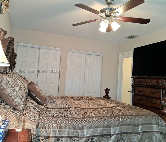 108 Wimbledon Lake Dr, Plantation, FL 33324