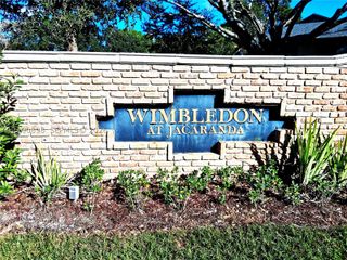 108 Wimbledon Lake Dr, Plantation, FL 33324