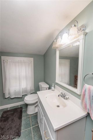 35206 Center Ridge Road, North Ridgeville, OH 44039