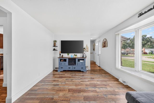 2089 Southwood Avenue, Norton Shores, MI 49441