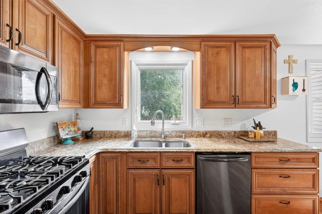 2089 Southwood Avenue, Norton Shores, MI 49441