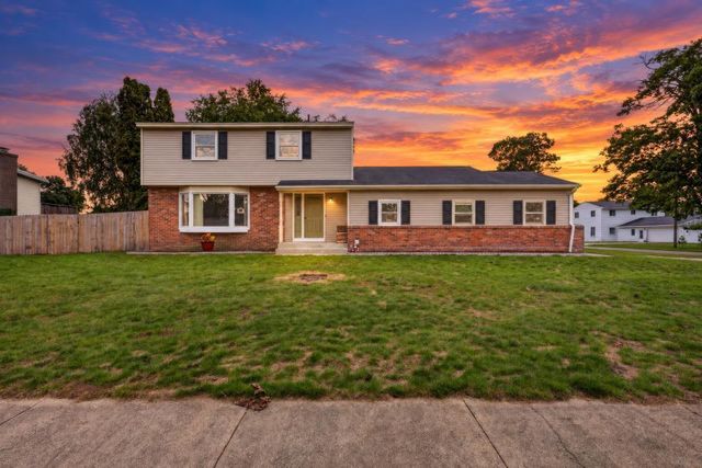2089 Southwood Avenue, Norton Shores, MI 49441