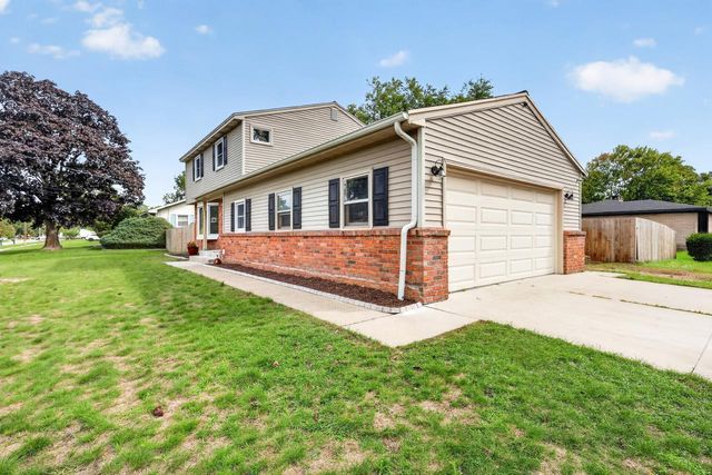 2089 Southwood Avenue, Norton Shores, MI 49441