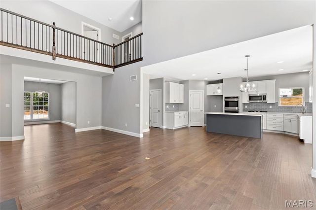 2 Pin Oak at Harvest Estates, O'fallon, MO 63385