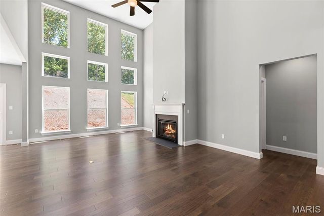 2 Pin Oak at Harvest Estates, O'fallon, MO 63385