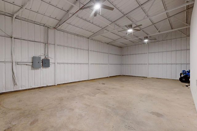 17073 Fm 2613, Kemp, TX 75143