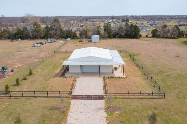 17073 Fm 2613, Kemp, TX 75143