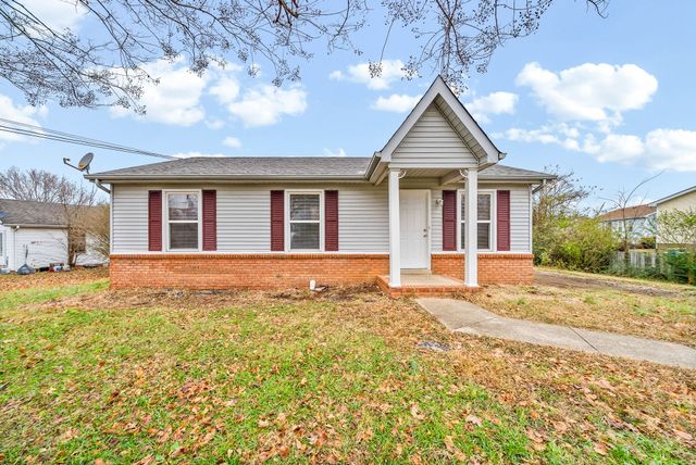 915 Cal Ct, Clarksville, TN 37042