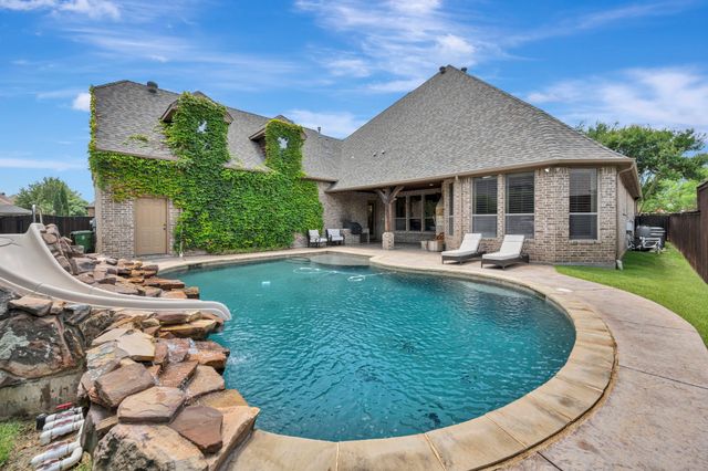 8100 Canyon Oak Drive, North Richland Hills, TX 76182