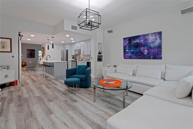 100 4TH AVENUE S 135, St Petersburg, FL 33701