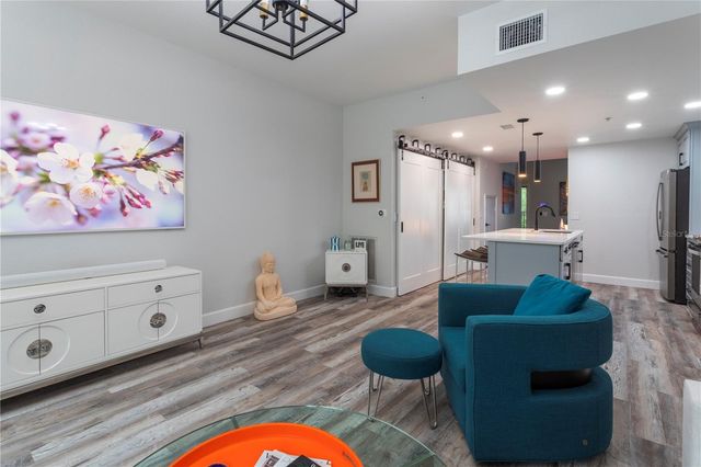 100 4TH AVENUE S 135, St Petersburg, FL 33701