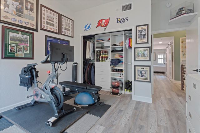 100 4TH AVENUE S 135, St Petersburg, FL 33701