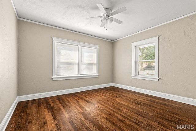 12 Sunset Court, Pasadena Park, MO 63121