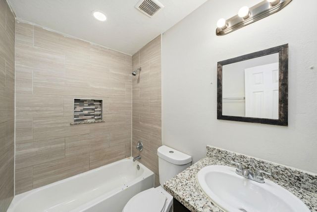 3561 Nathaniel Brown Street, Houston, TX 77021