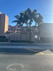 450 4th Street 237, Santa Ana, CA 92701