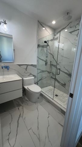 726 E 8th Street 3, Boston, MA 02127