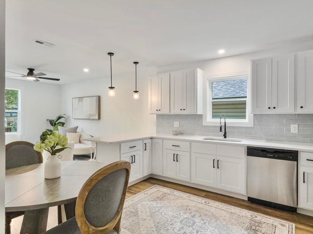 1937 Baxter Street, North Charleston, SC 29405