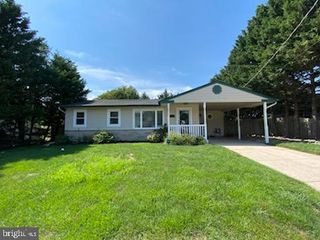 12 CRESTVIEW DR, Somers Point, NJ 08244