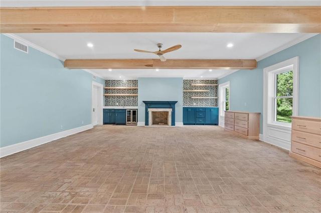 14201 Airport Boulevard, Mobile, AL 36608