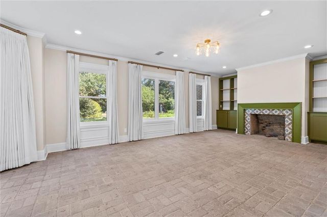 14201 Airport Boulevard, Mobile, AL 36608