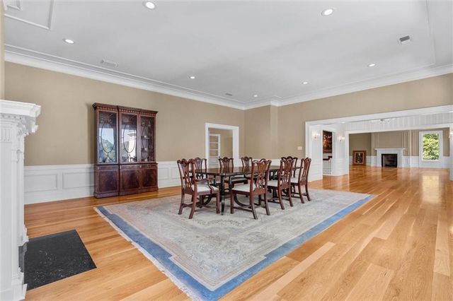 14201 Airport Boulevard, Mobile, AL 36608