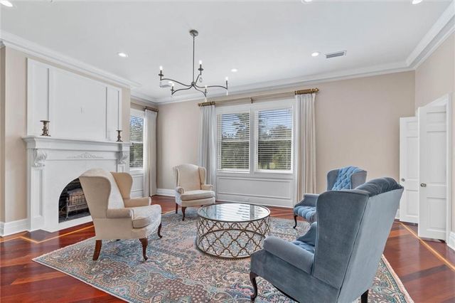 14201 Airport Boulevard, Mobile, AL 36608