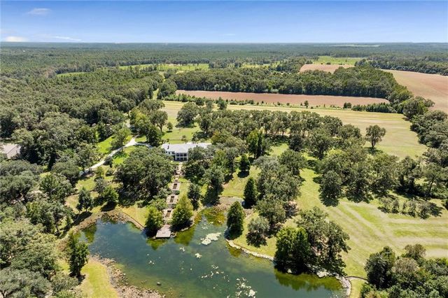 14201 Airport Boulevard, Mobile, AL 36608