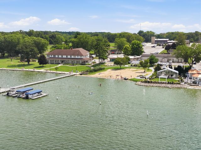 7312 W 136th Court, Cedar Lake, IN 46303