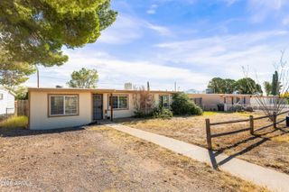 105 COCHISE Drive, Bisbee, AZ 85603