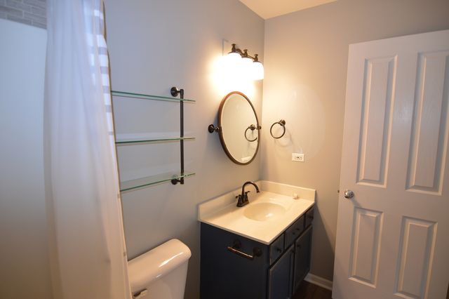 3613 Dorchester Place, Mchenry, IL 60050