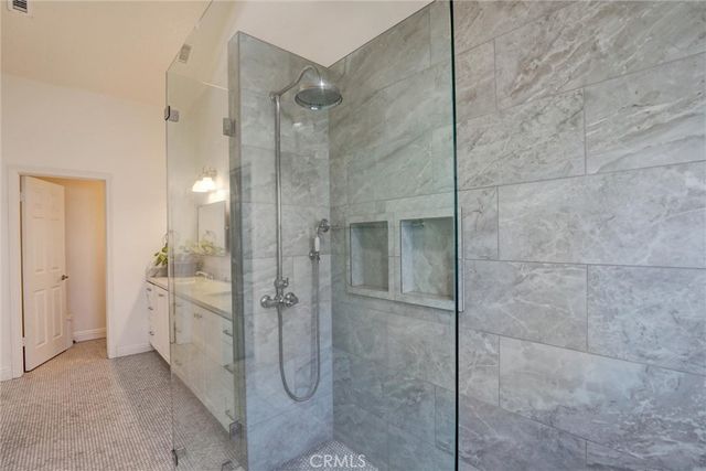 2134 Sabot, Costa Mesa, CA 92627