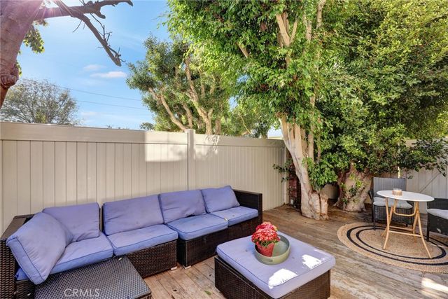 2134 Sabot, Costa Mesa, CA 92627