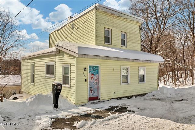 16 Billings Avenue, Troy, NY 12180