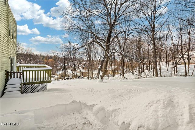 16 Billings Avenue, Troy, NY 12180