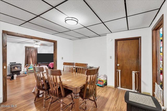 16 Billings Avenue, Troy, NY 12180