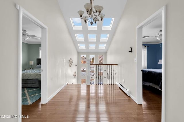 6 Ellis Court, Monmouth Beach, NJ 07750