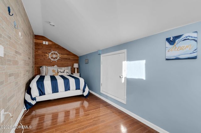 6 Ellis Court, Monmouth Beach, NJ 07750