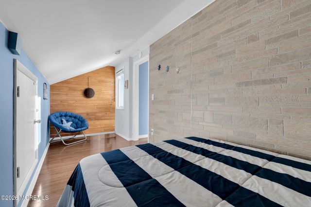 6 Ellis Court, Monmouth Beach, NJ 07750